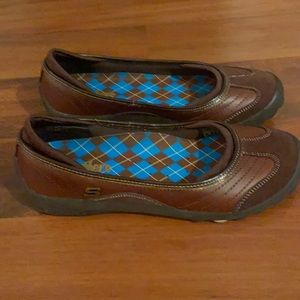 Skechers shoes size 6